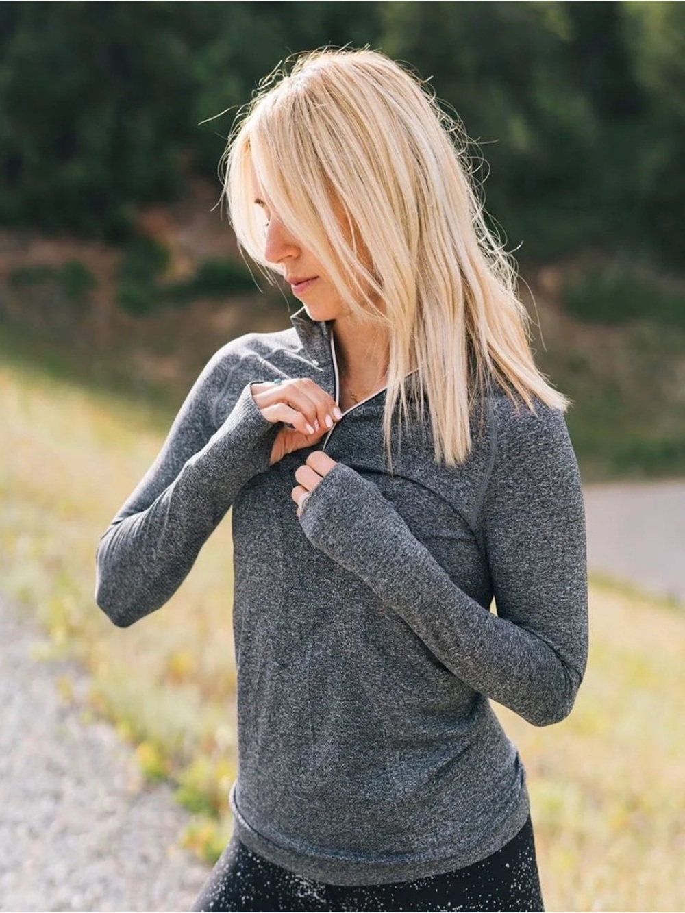 ZYIA Active size large Heather Gray Long-Sleeve Quarter-Zip Pullover shirt